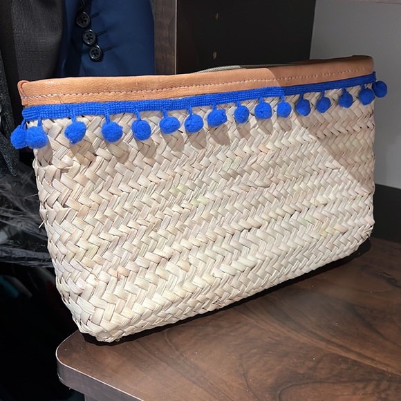 Woven clutch with sequin evil eye by Bits and Pieces To Go - Picture 2 of 6